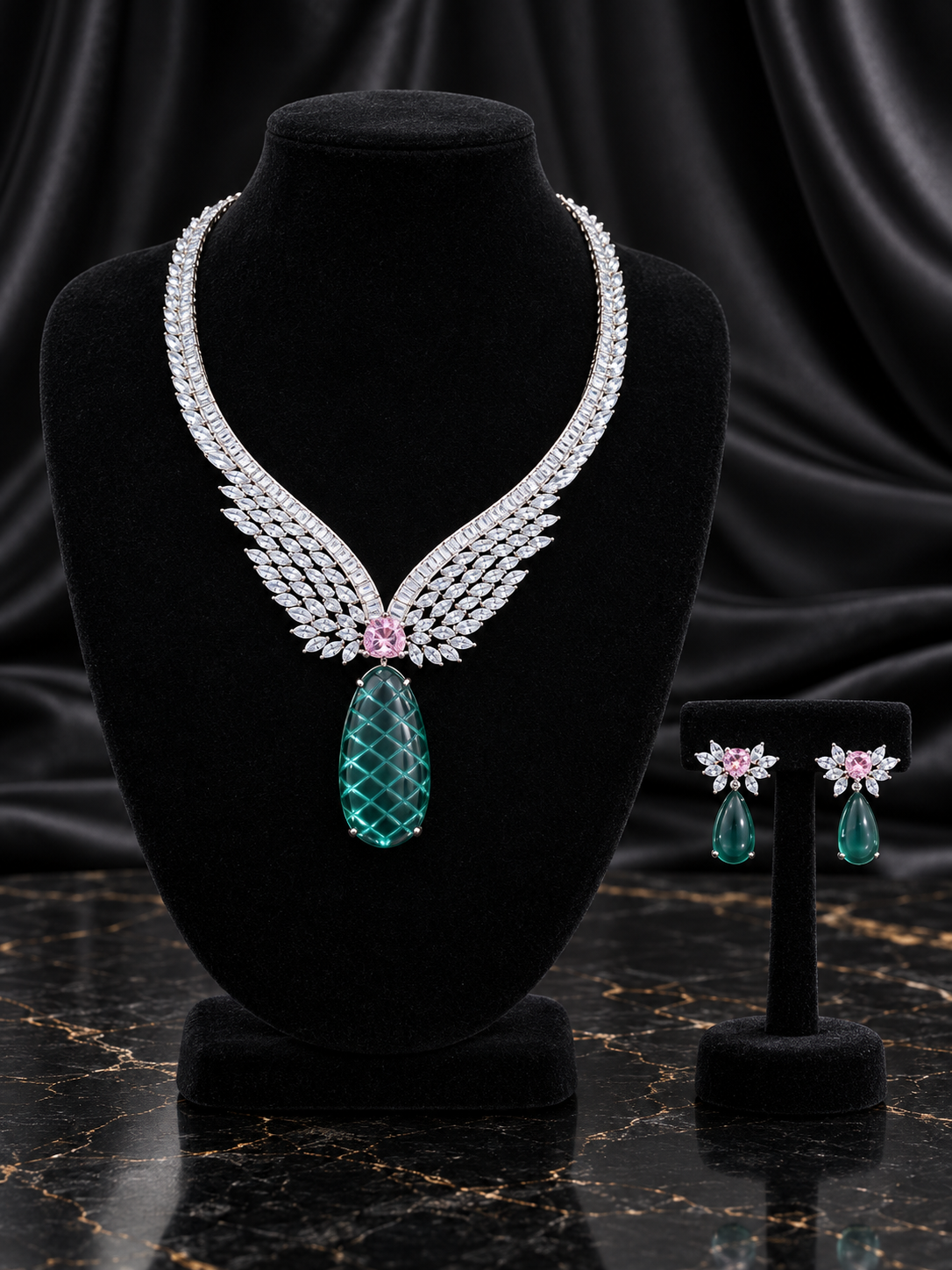 Light Green Winged Oval Jewelry Set (SN54)