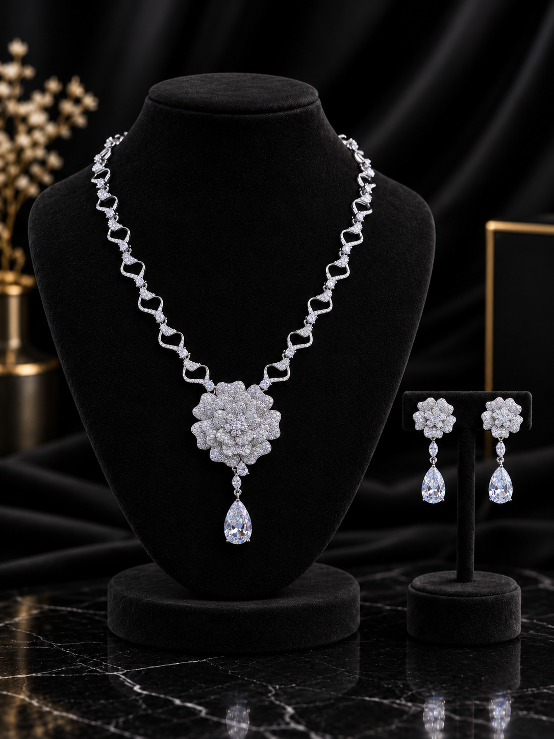 White Loop Teardrop Crystal Jewelry Set (SN32)
