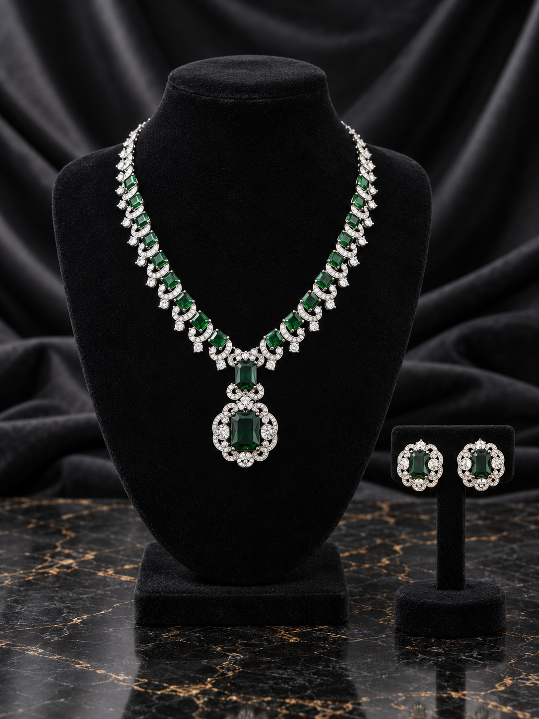 Green Square Halo Pendant Jewelry Set (SN57)